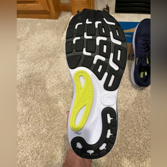 Brooks Adrenaline GTS 24 Brand New Navy Blue. Size 10.5 Men’s Shoes 1104372e423 - Picture 4 of 7